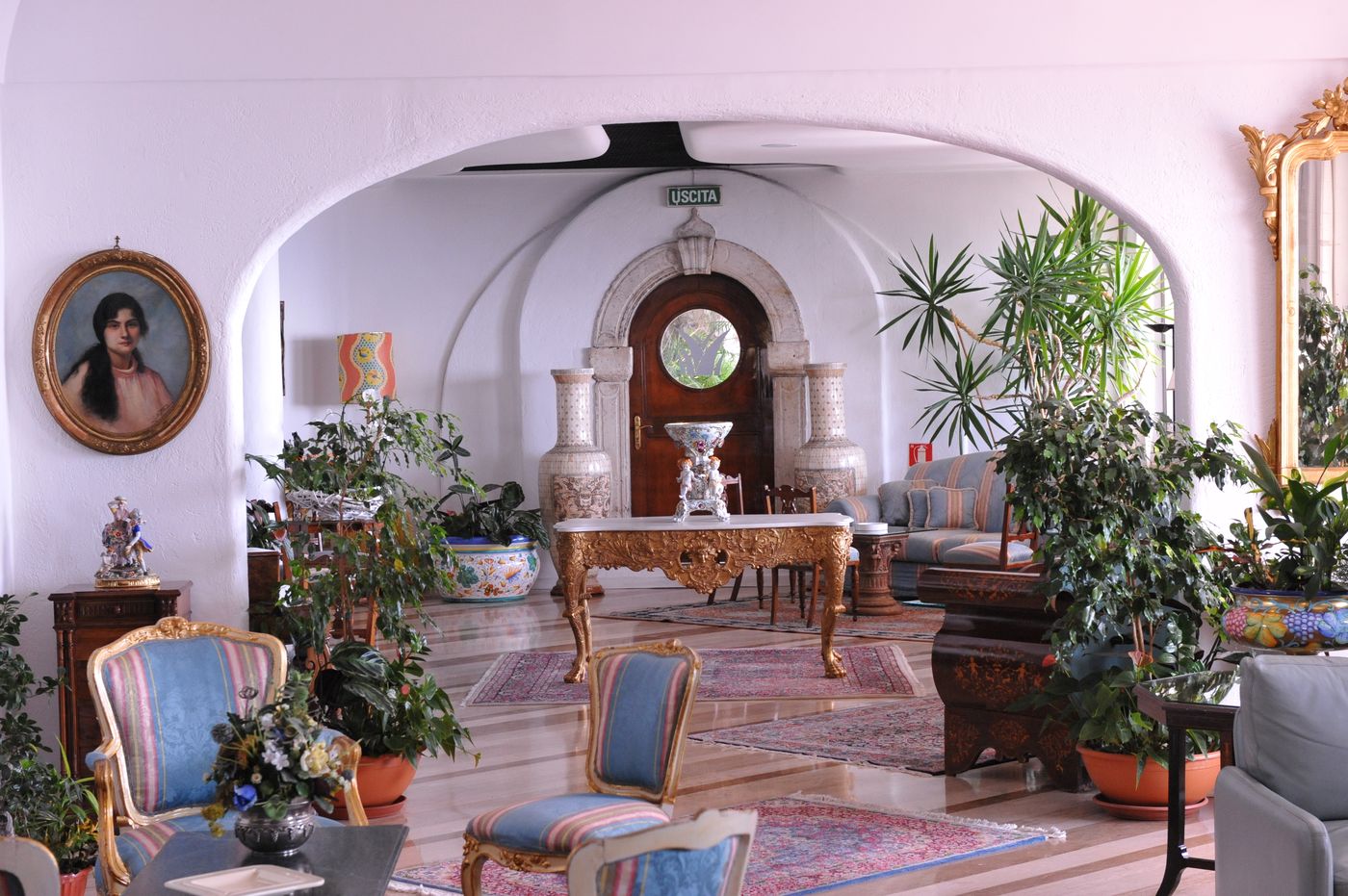 Le-Agavi-hotel-Lobby-51