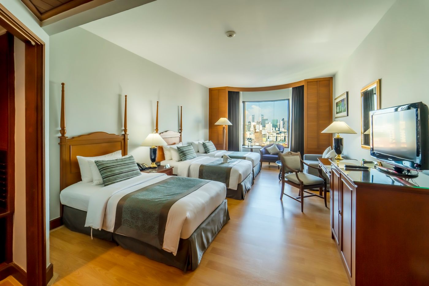 Century-Park-Room-10