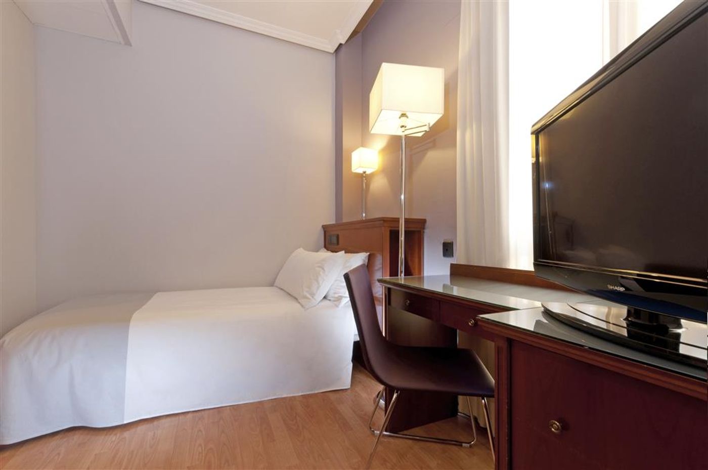 TRYP-Madrid-Cibeles-Hotel-Room-46