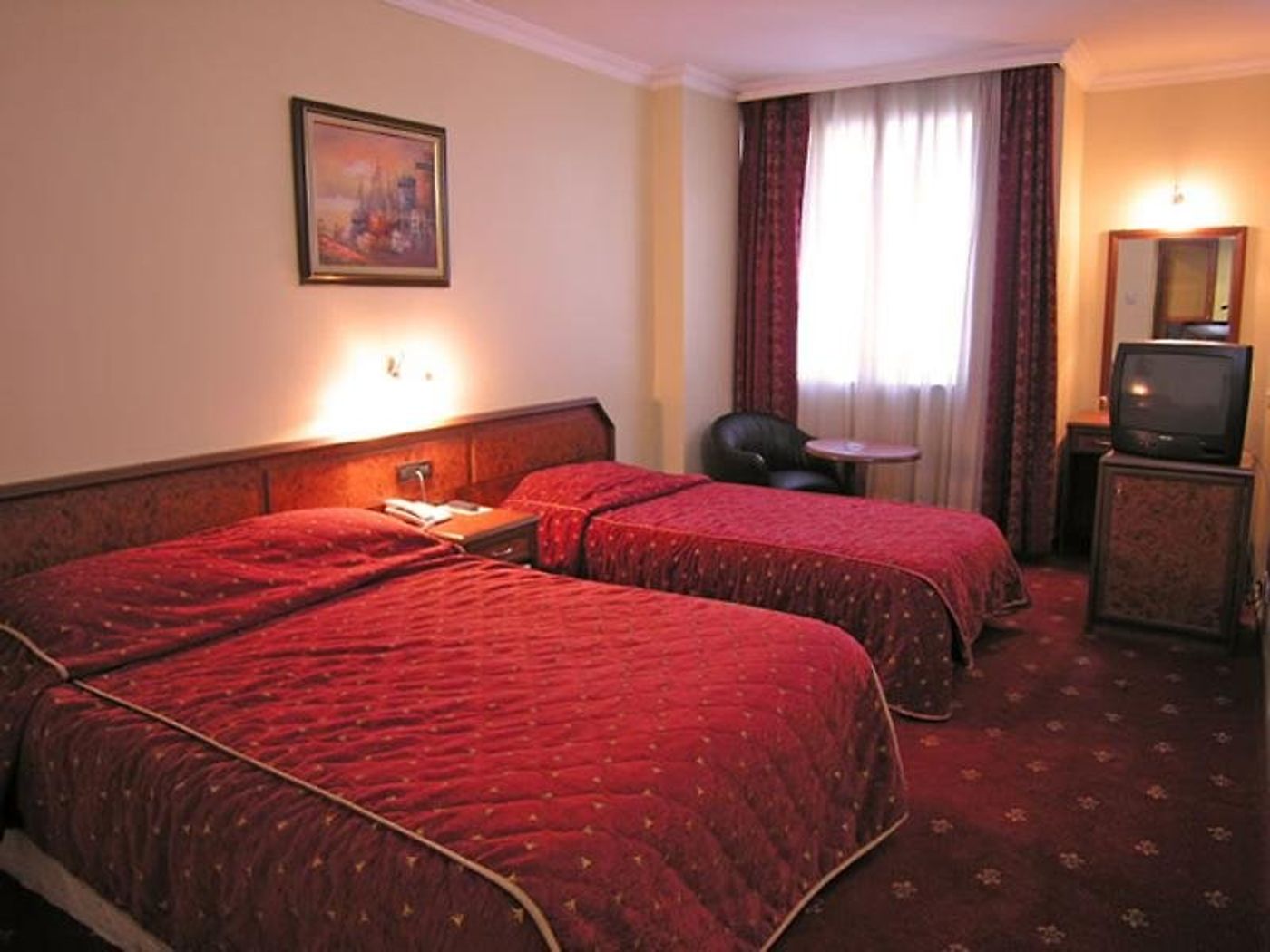 Hotel Grand Hilarium