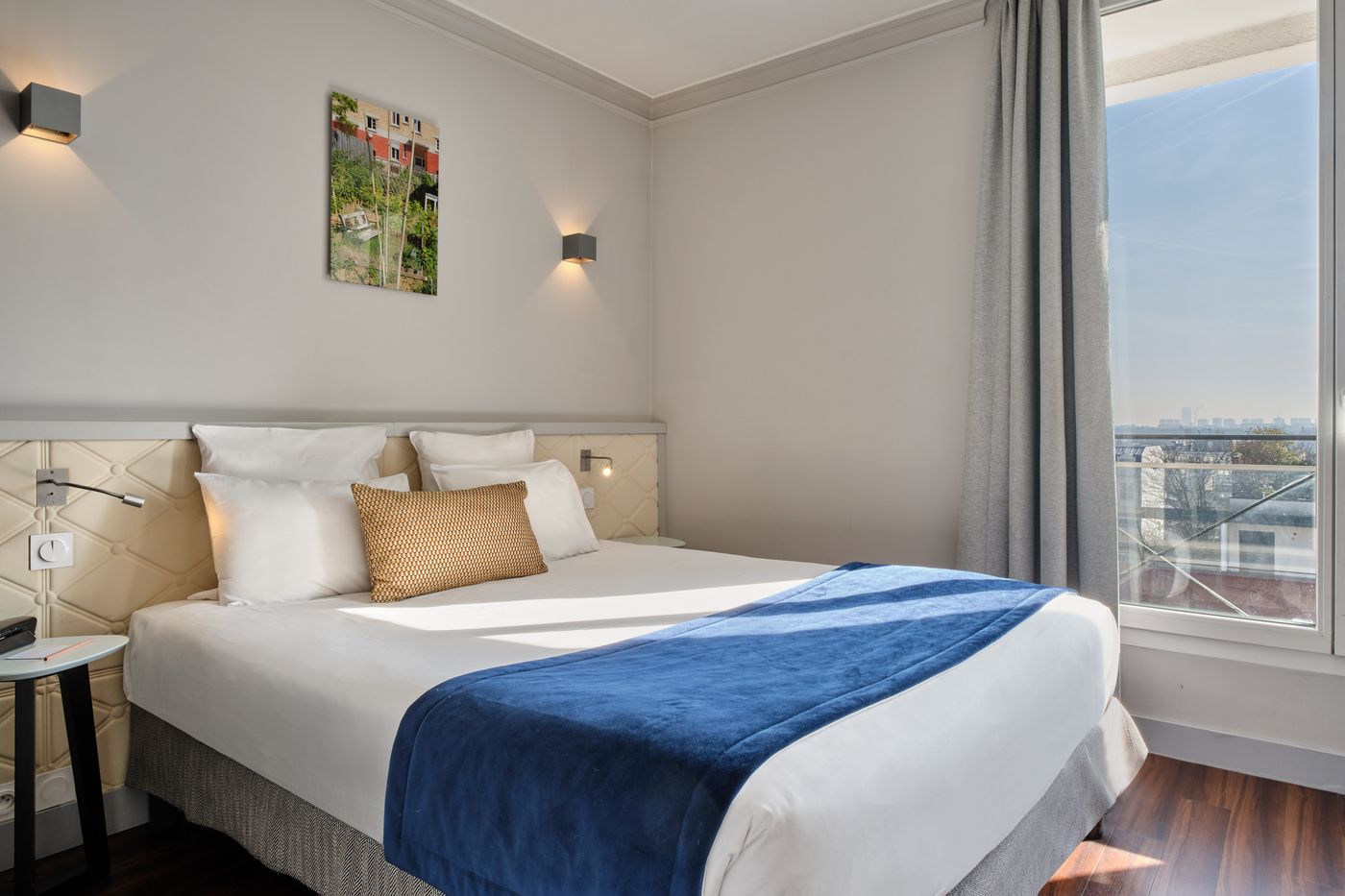 Hotel-Atrium-Room-17