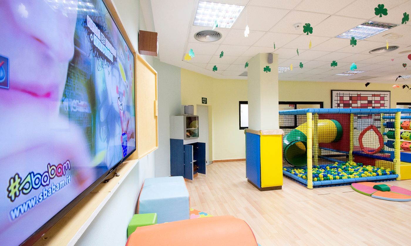 Alexandre-Hotel-La-Siesta-Sports-and-Entertainment-45