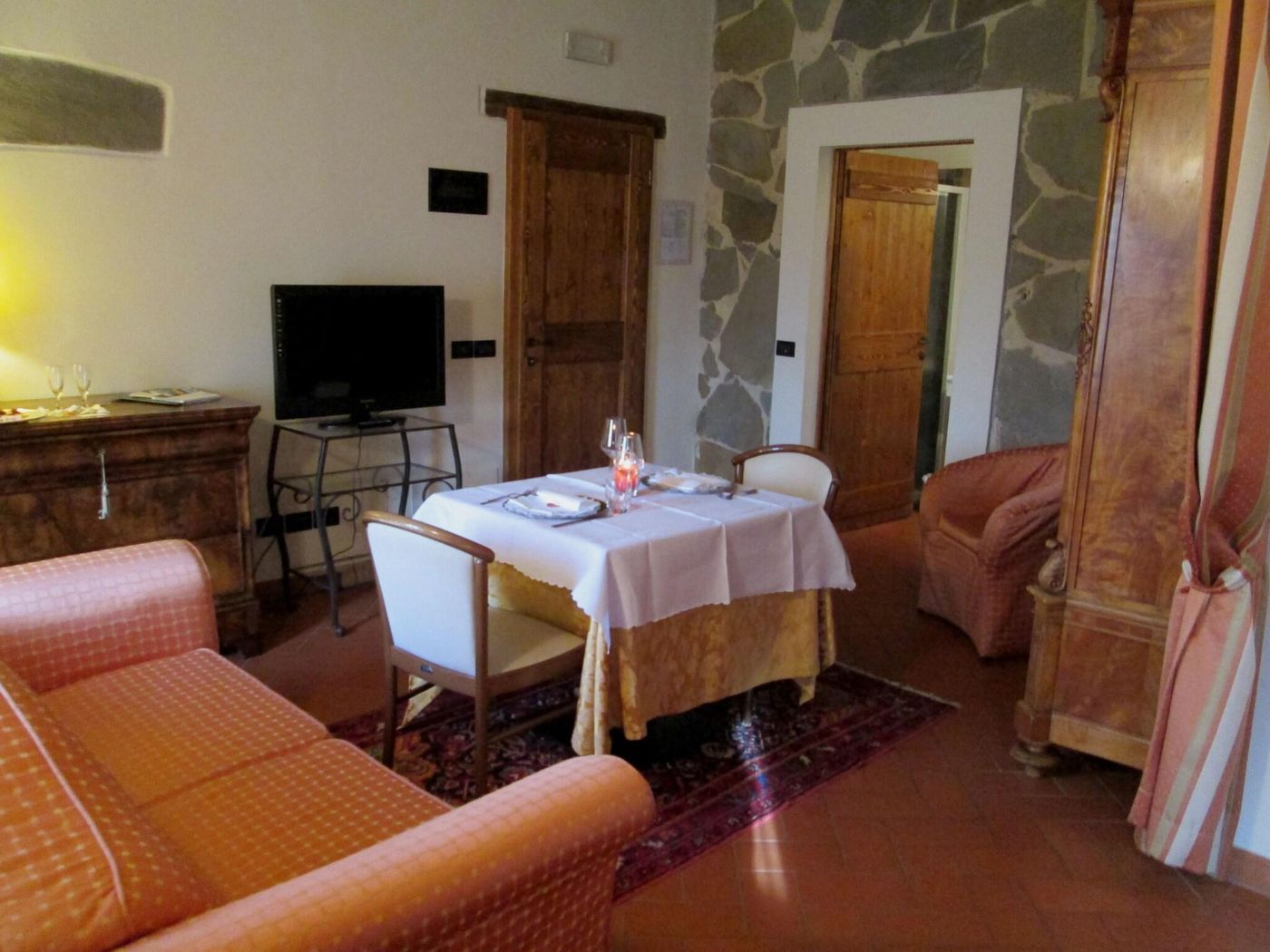 Palazzo Loup - Italy - LOIANO  - Lobby - 5