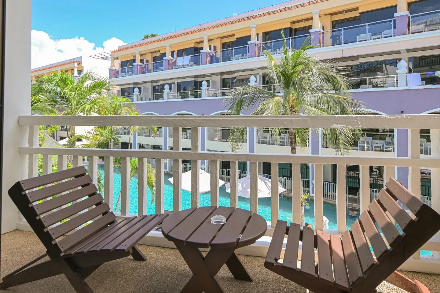 Ramada-by-Wyndham-Phuket-Southsea-Room-10