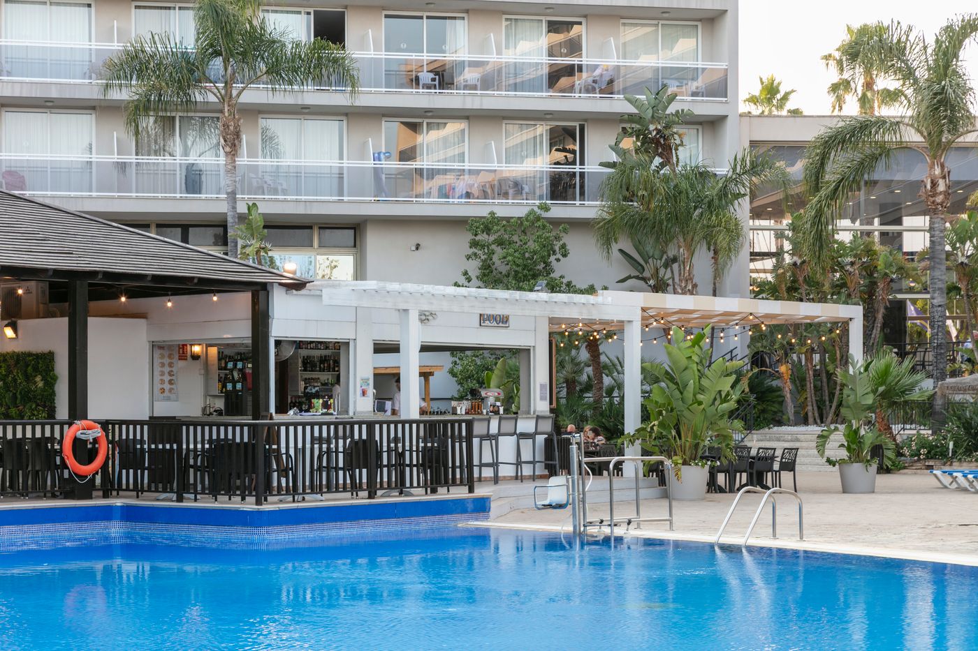 Sol-Costa-Daurada-Hotel-Pool-7