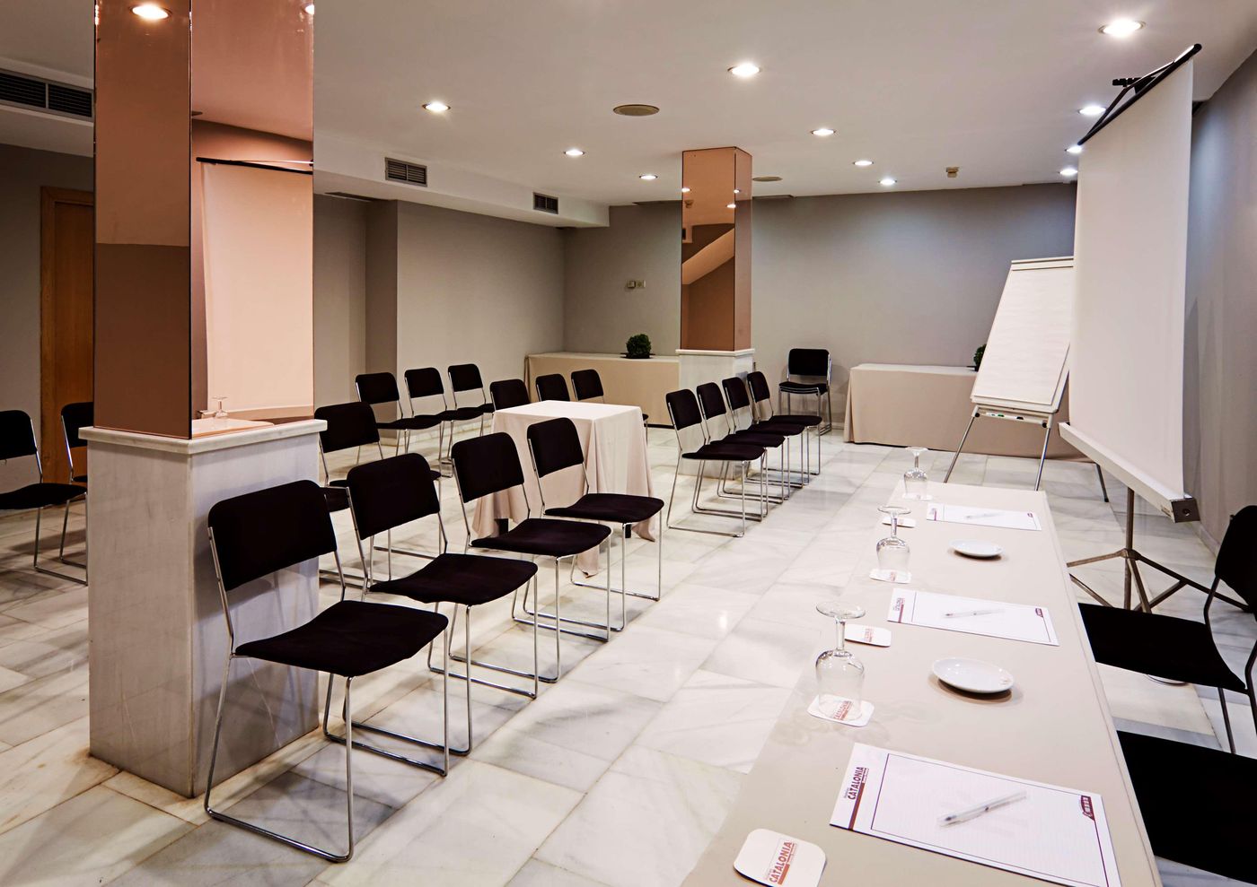 Catalonia Hispalis - Spain - SEVILLA - Sports and Entertainment - 9