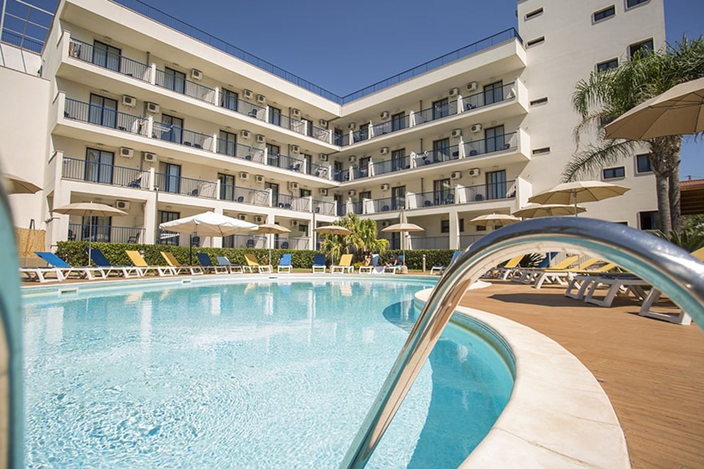 Ticho's Greenblu Hotel