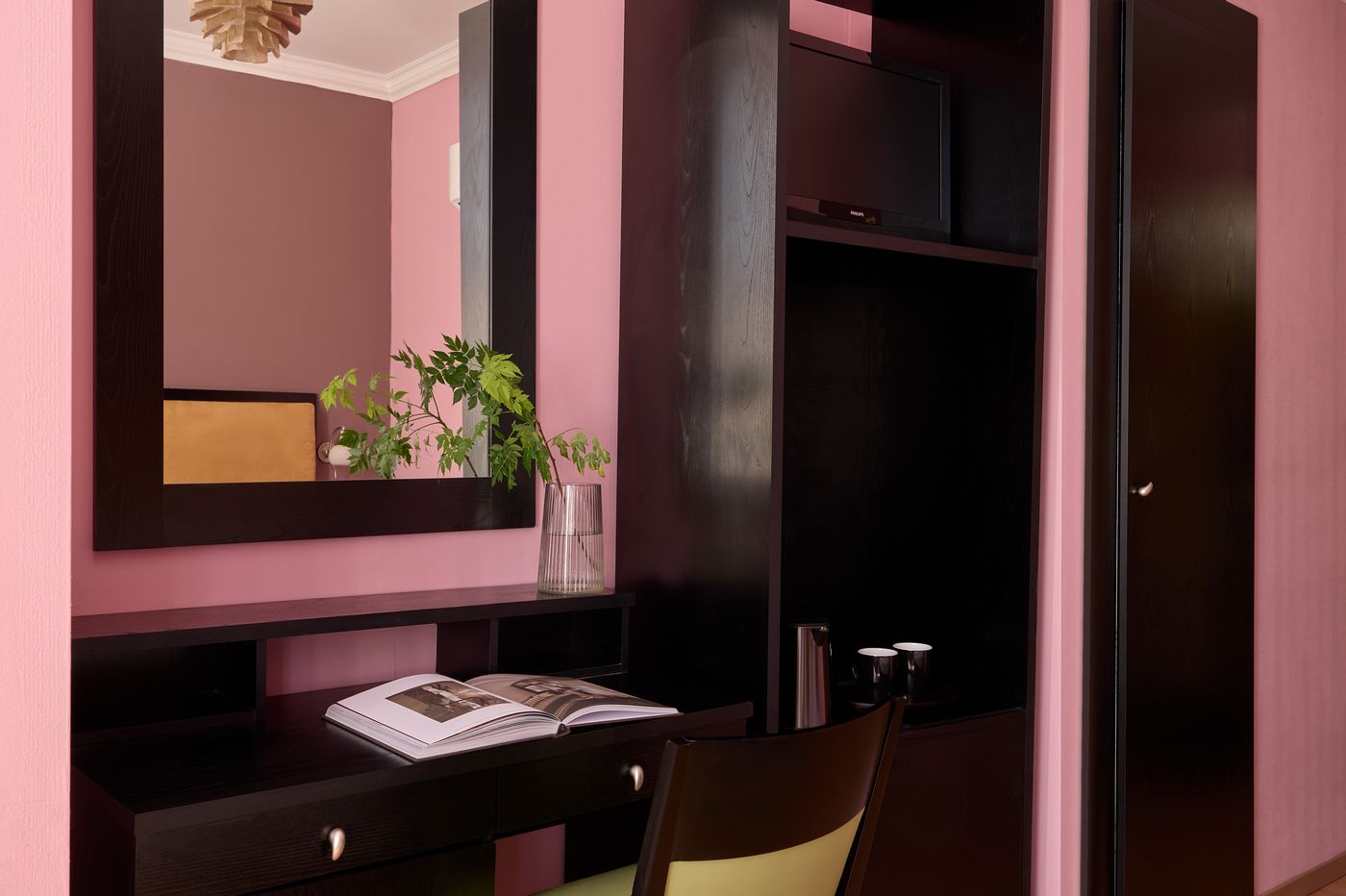 Delphi-Art-Hotel-Room-23