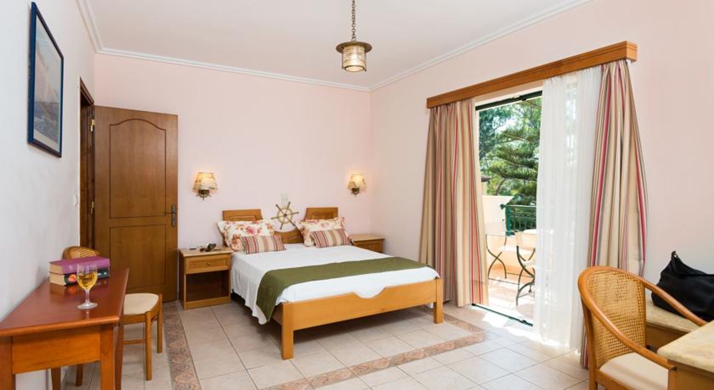 Andreolas Luxury Suites