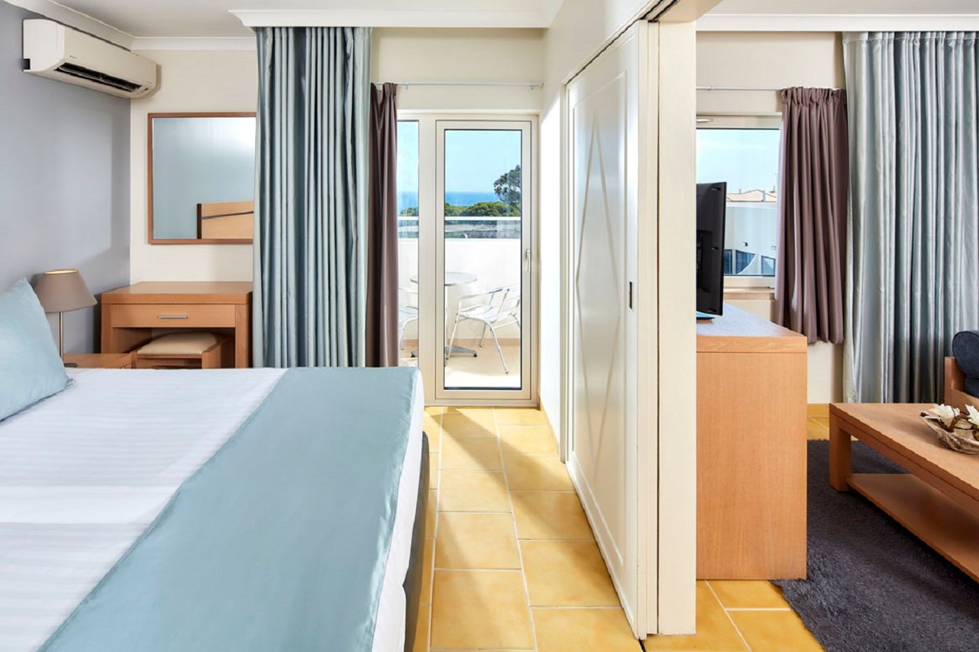 Santa-Eulalia-Hotel---Spa-Room-14