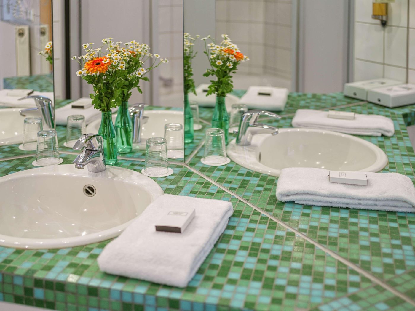 Hotel-Domicil-Berlin-by-Golden-Tulip-Room-48