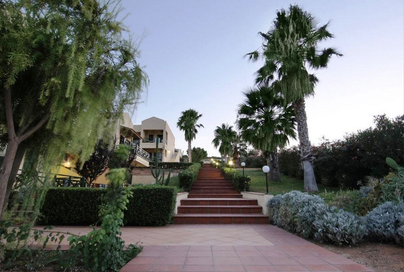 Chrysalis-hotel-Lobby-5