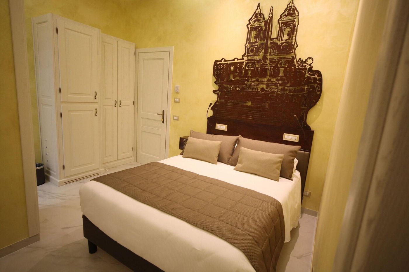 Maison-Tritone-Room-19