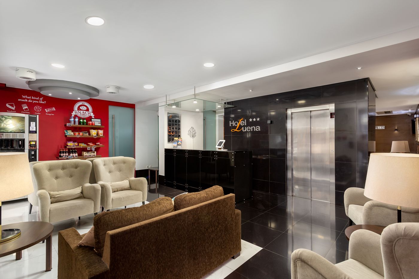 Hotel-Luena-Lobby-2