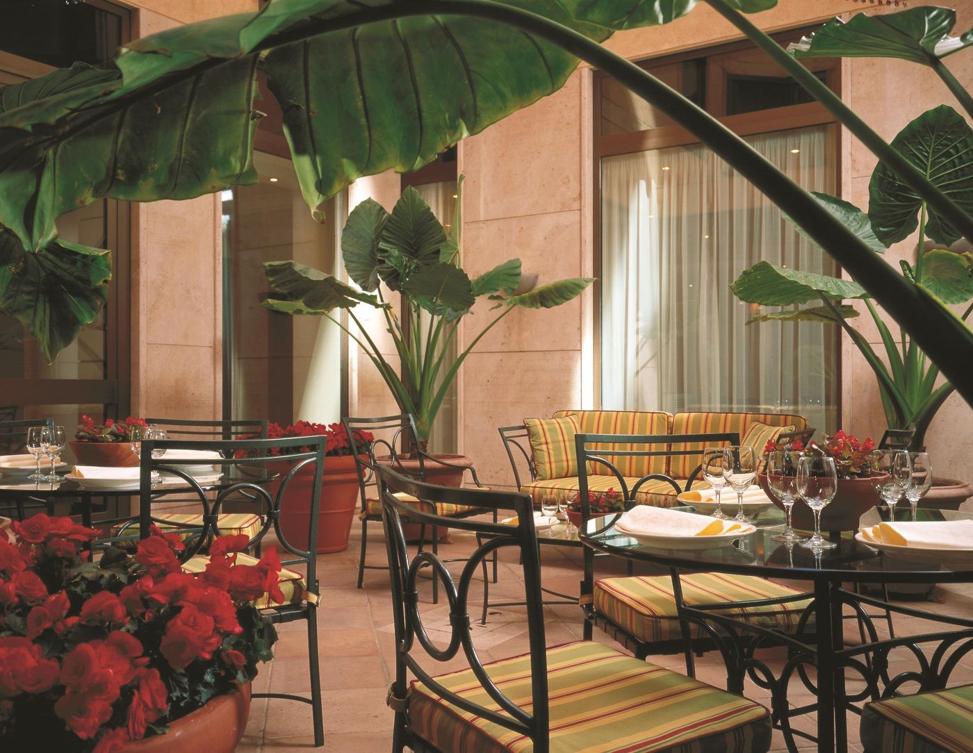 Hotel-Dei-Mellini-Lobby-12