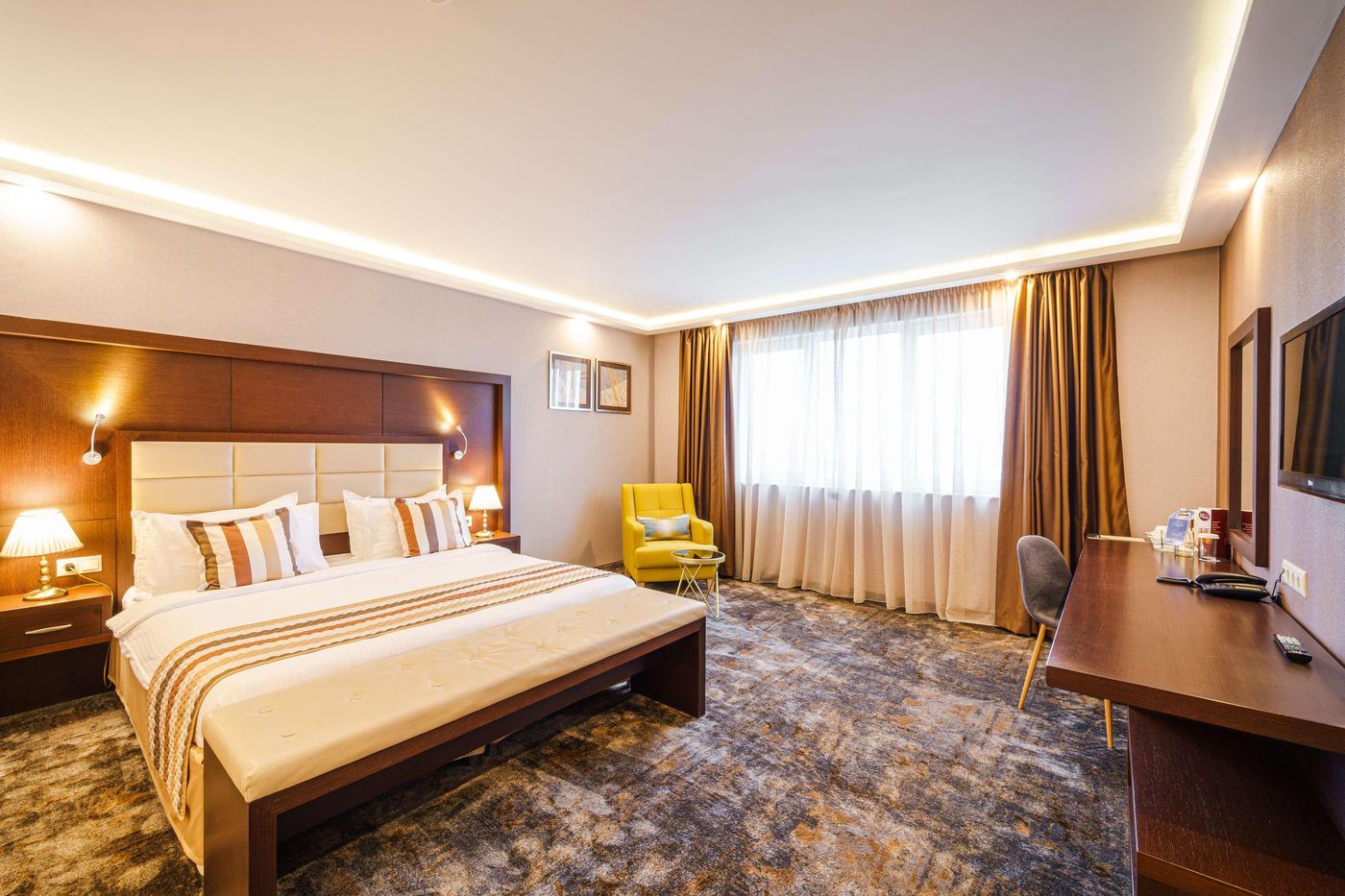 Imperial-Plovdiv-a-member-of-Radisson-Individuals-Room-39