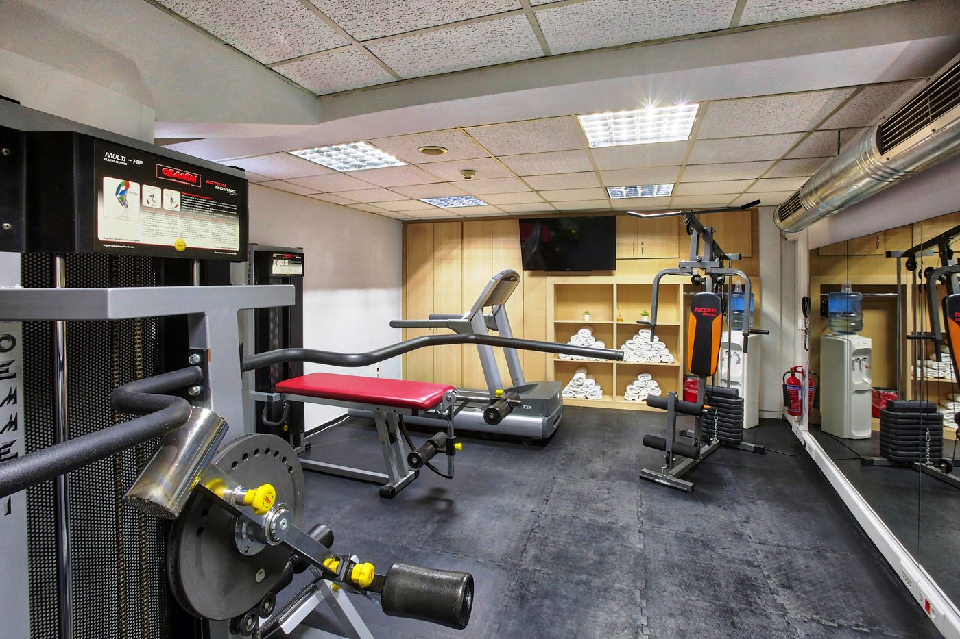 Capsis-Astoria-Heraklion-Sports-and-Entertainment-77