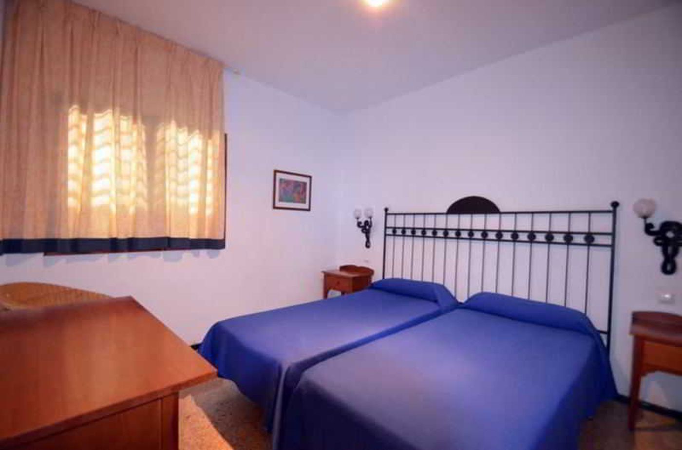 Los-Nardos-Room-13