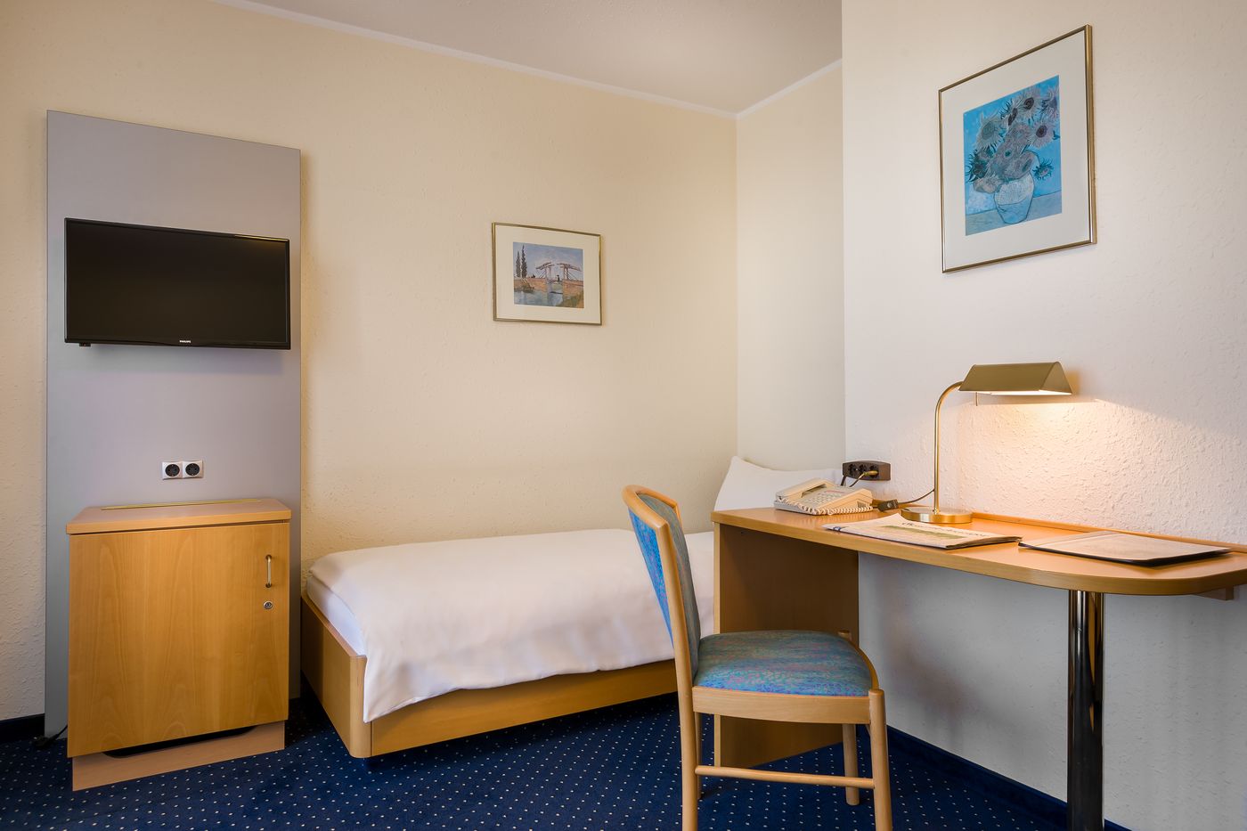 acora-Bonn-Living-the-City-Room-33