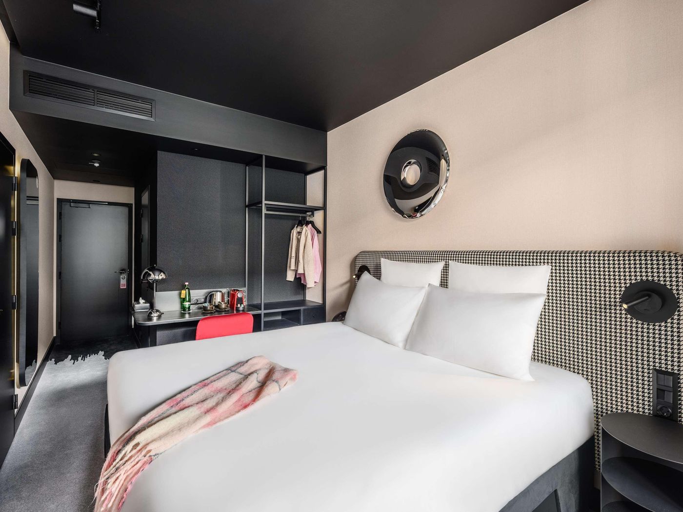 Tribe-Budapest-Stadium-Room-22