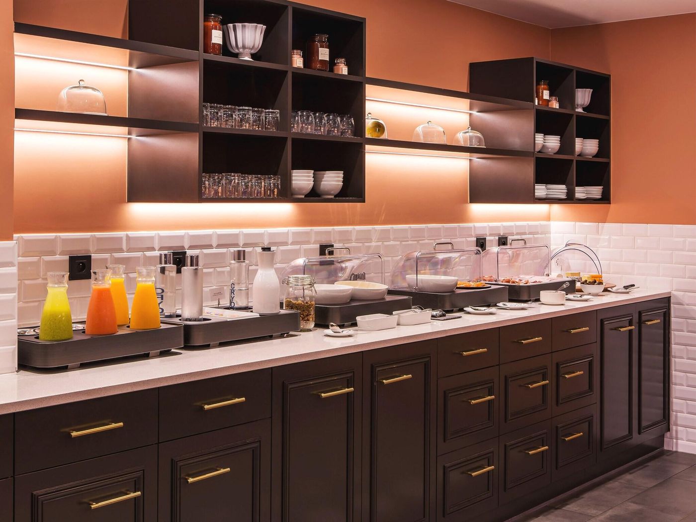 New-Hotel-Roblin-Restaurant-35