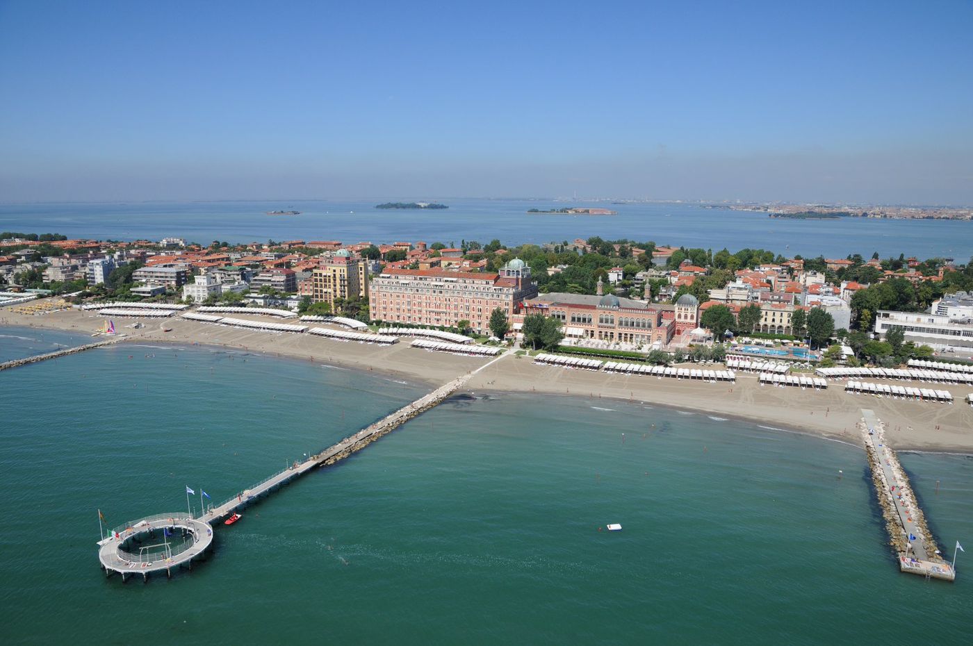 Residenza-d-Epoca-Albergo-Quattro-Fontane-Beach-46