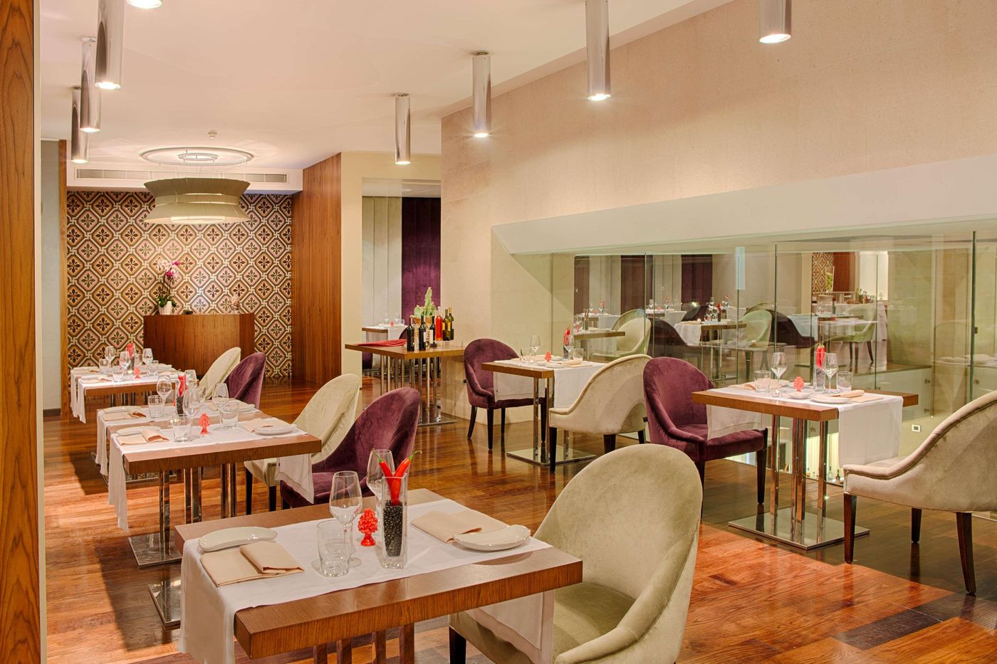 Nh-Collection-Taormina-Restaurant-55