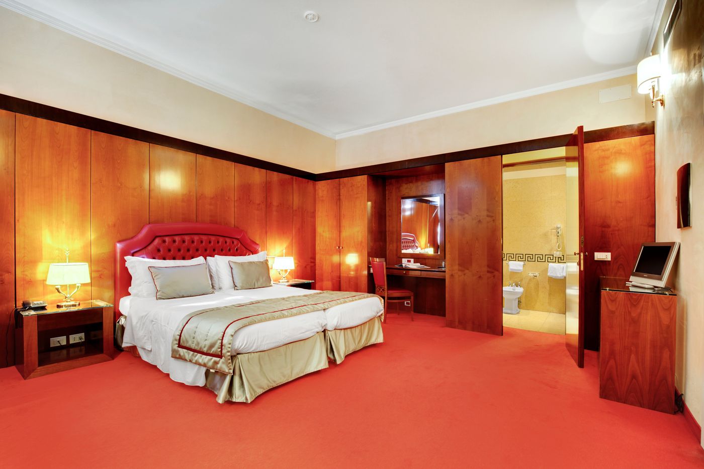 Hotel-Dona-Palace-Room-52