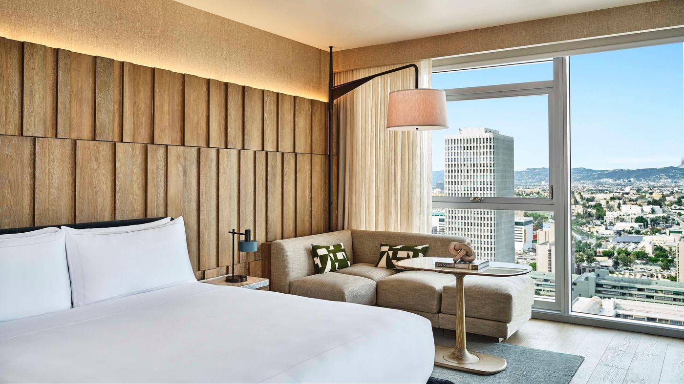 Conrad-Los-Angeles-Room-38