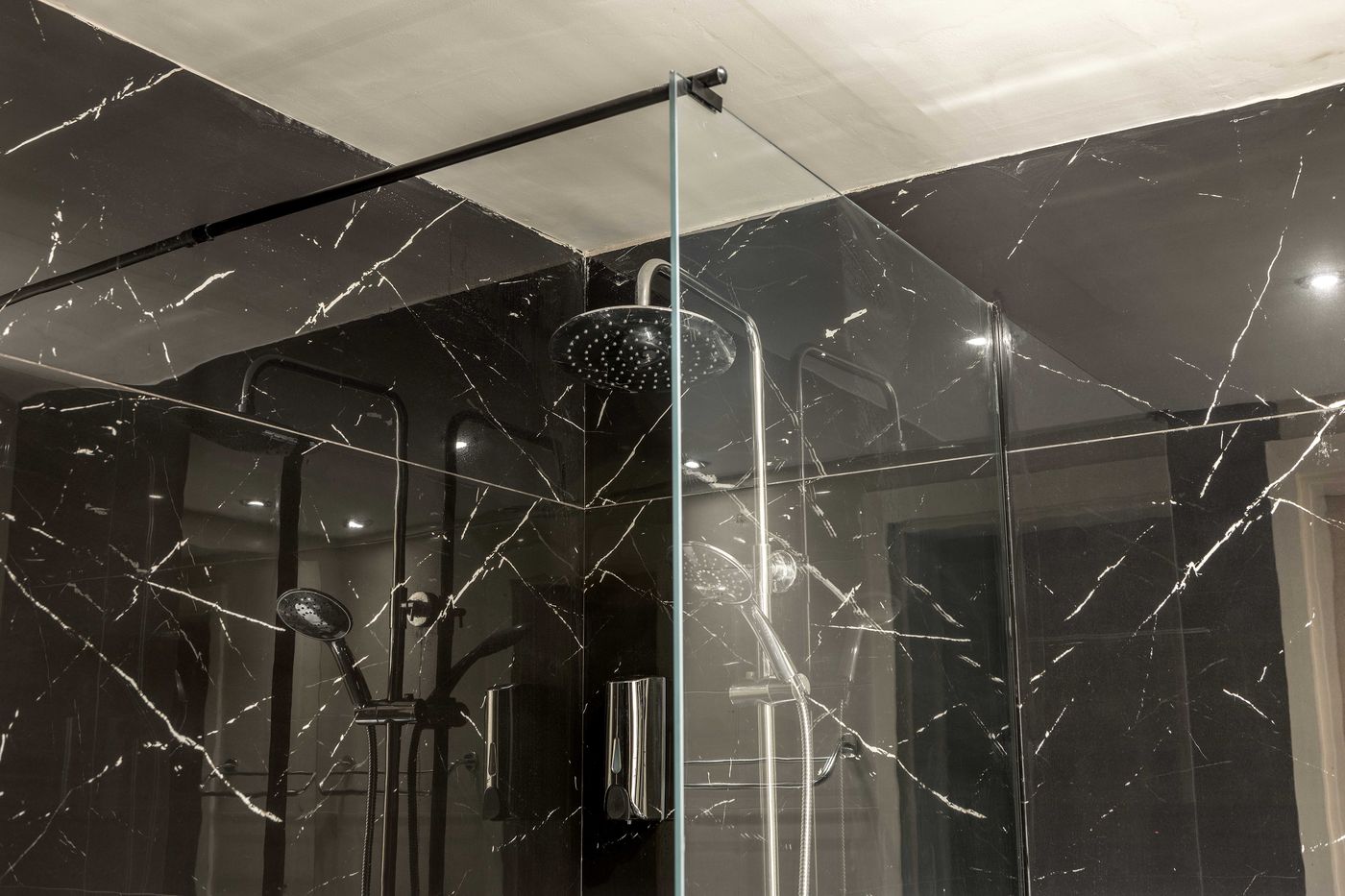 Louis-Ledra-Beach-Room-35