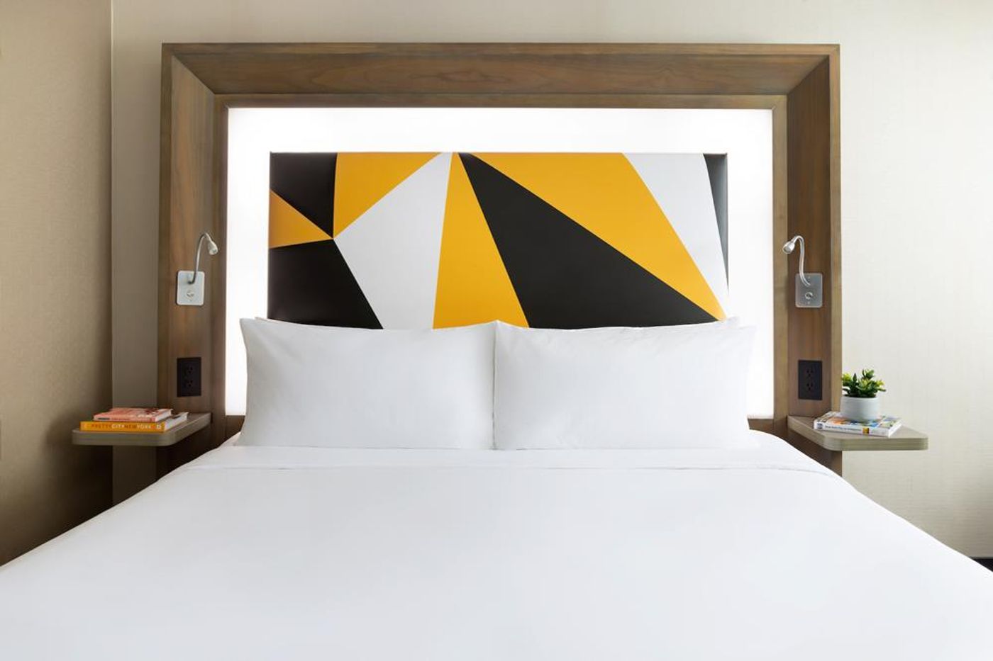 M-Social-Hotel-Times-Square-New-York-Room-40