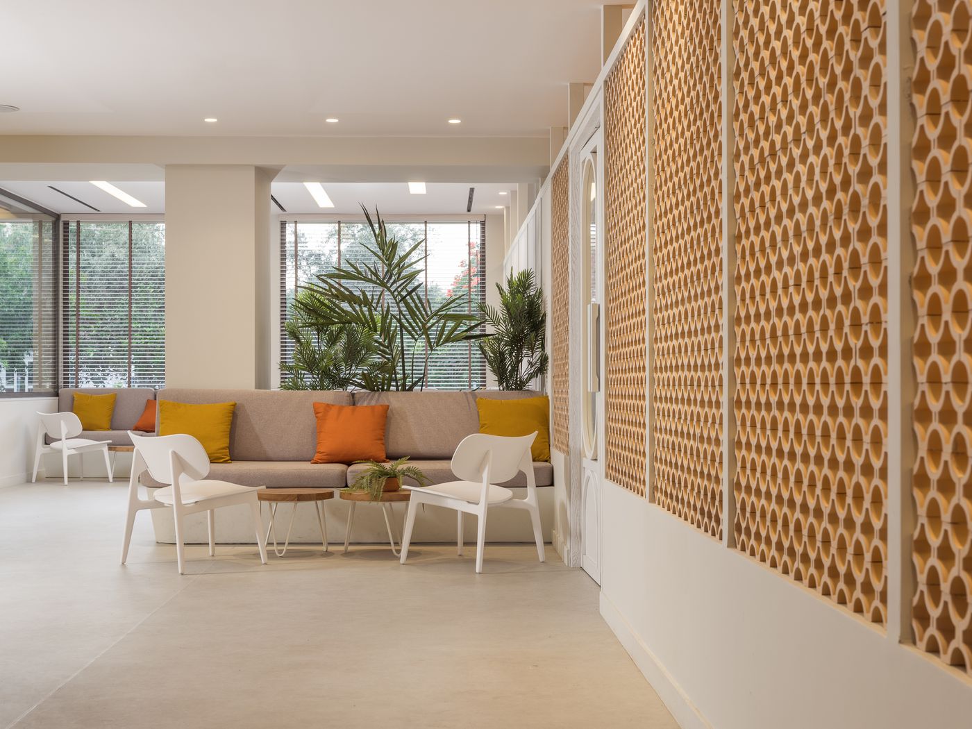 Tsilivi-Admiral-Lobby-24