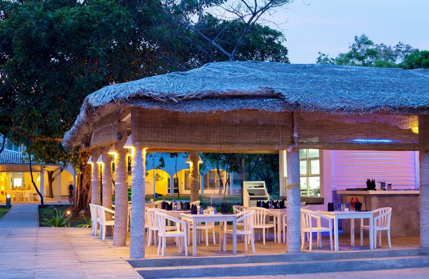 Trinco-Blu-By-Cinnamon-Bar-3