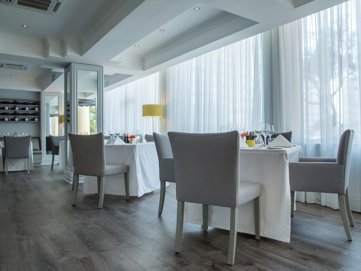 Radisson-Blu-Le-Vendome-Restaurant-37