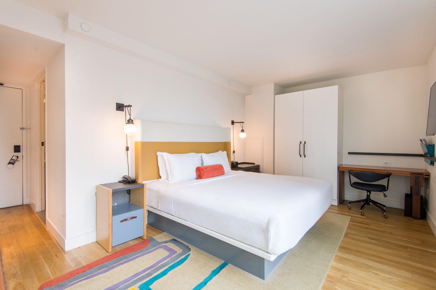 Hotel-Indigo-Lower-East-Side-New-York-Room-40