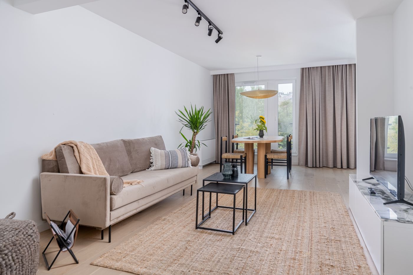 EXCLUSIVE Aparthotel Krakow Lubicz 40-Poland-Krakow-Room-5