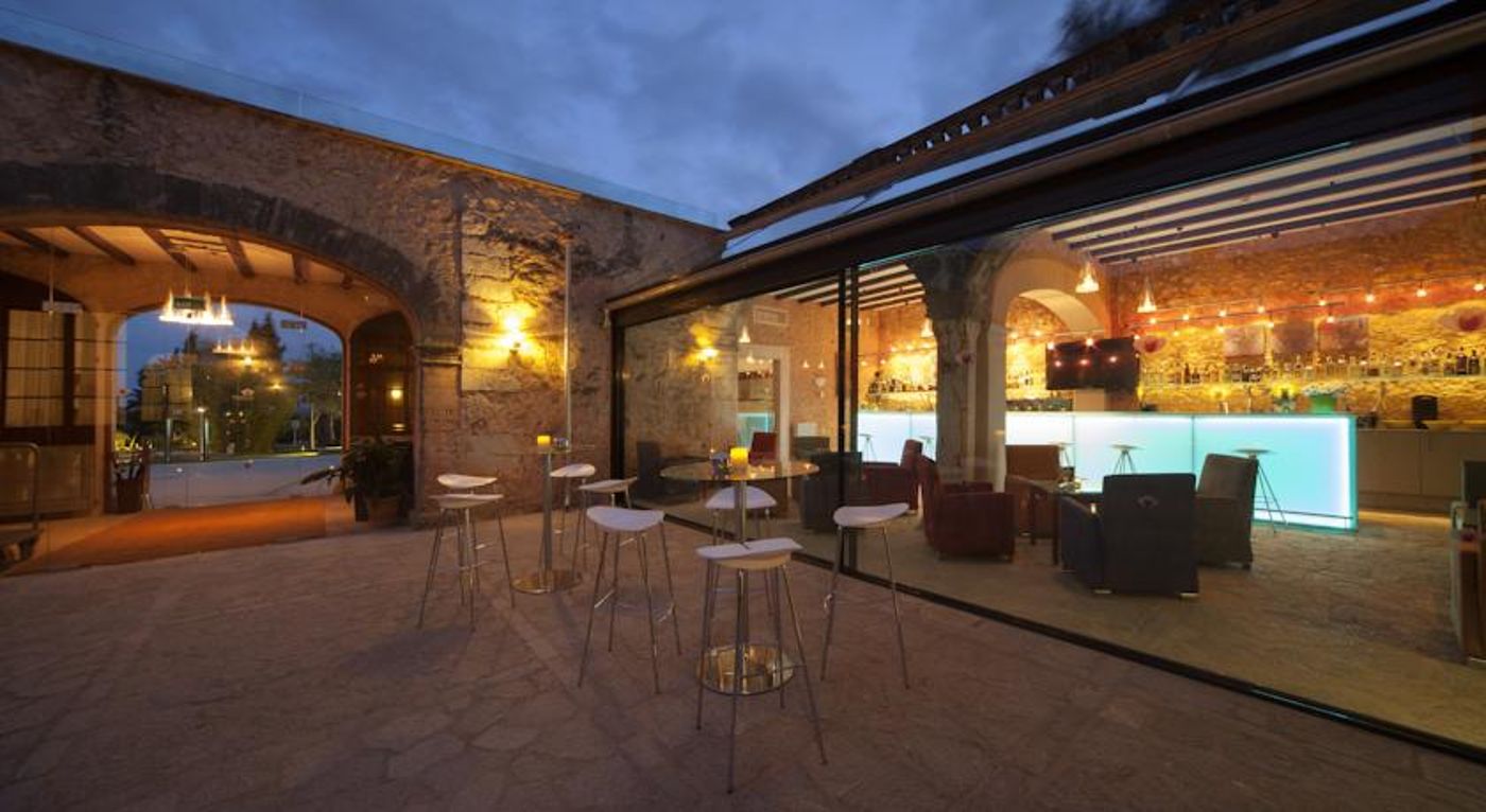 Sa Cabana Hotel & Spa