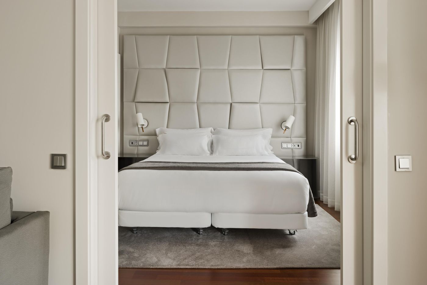 NH-Collection-Madrid-Colon-Room-41