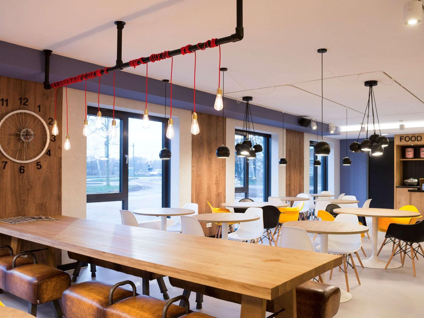 ibis-Styles-Haarlem-City-Restaurant-10