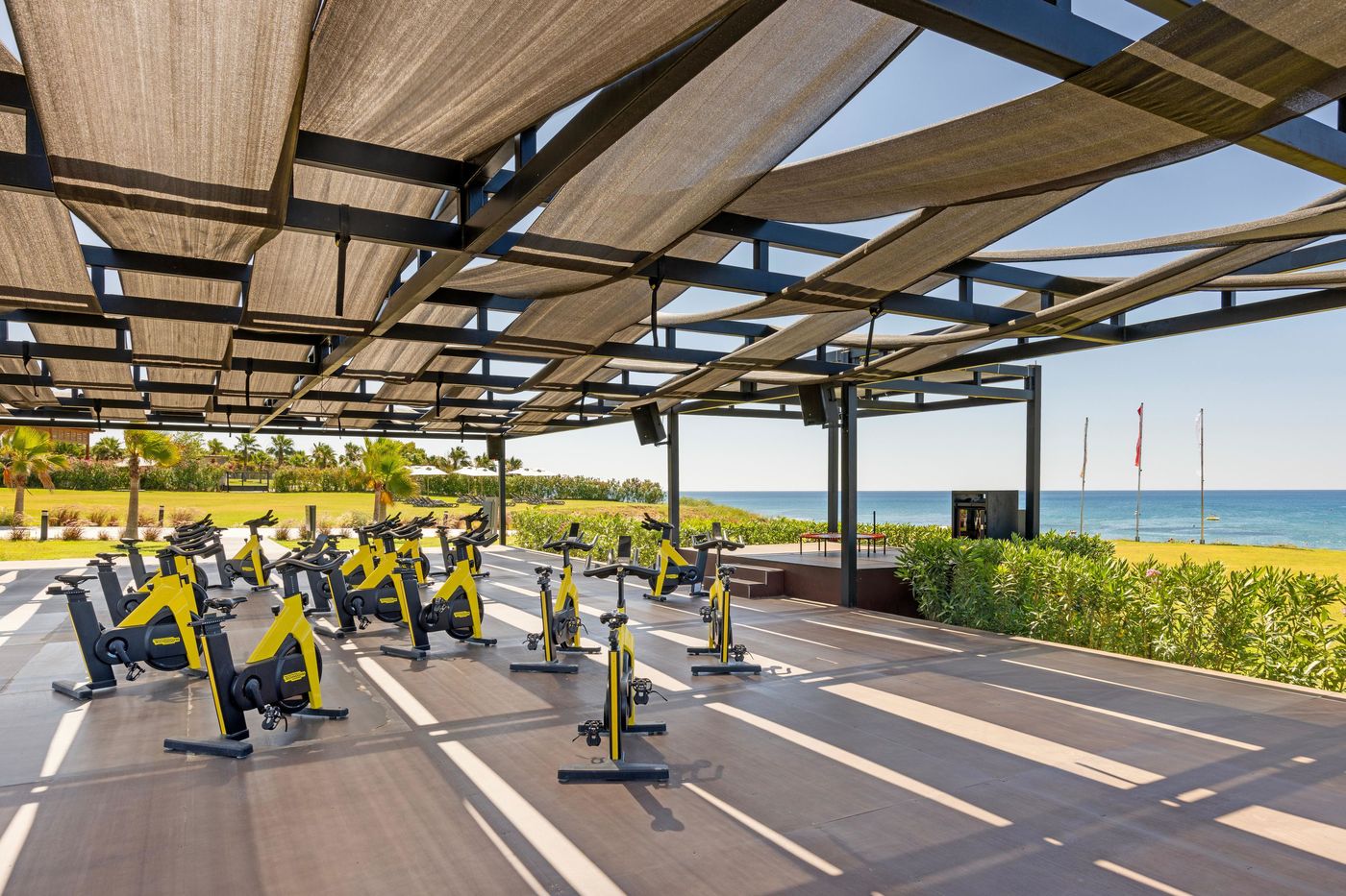 Jacaranda Luxury Resort