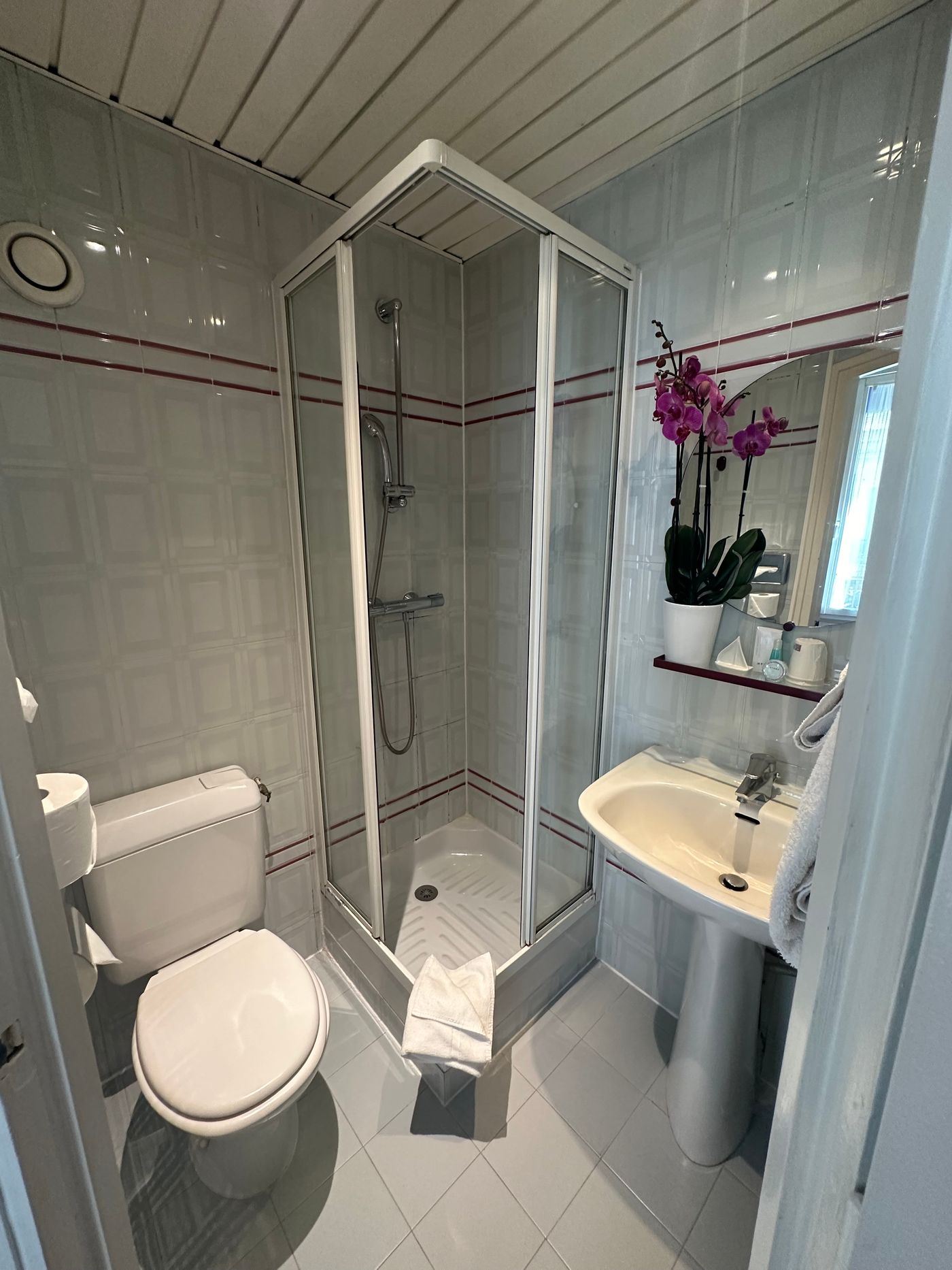 Hotel-Opera-Deauville-Room-24