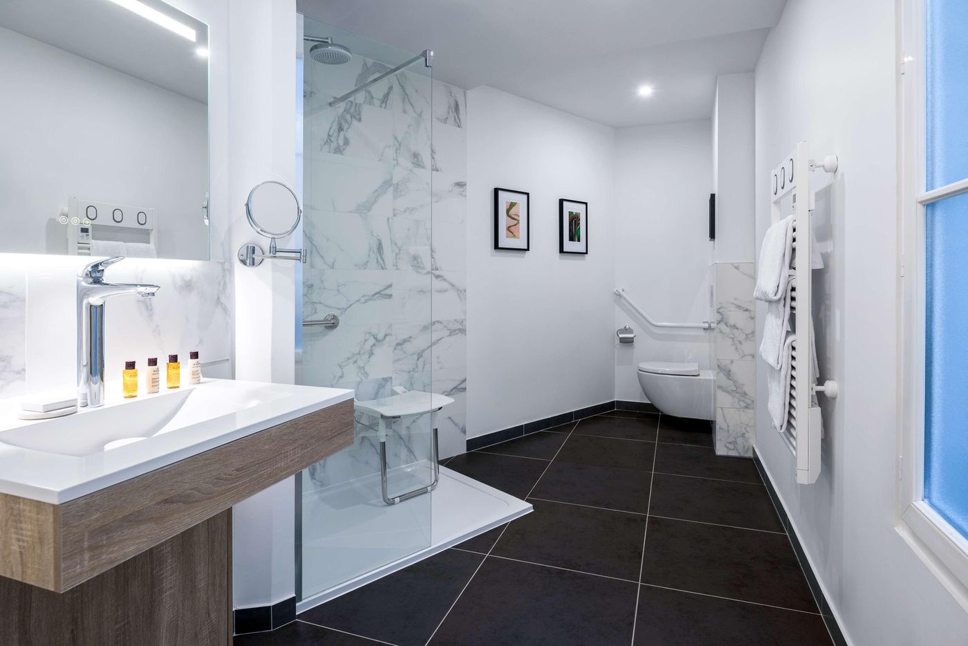 Hotel-Camille-Paris-Gare-De-Lyon-Tapestry-Collection-By-Hilton-Room-56