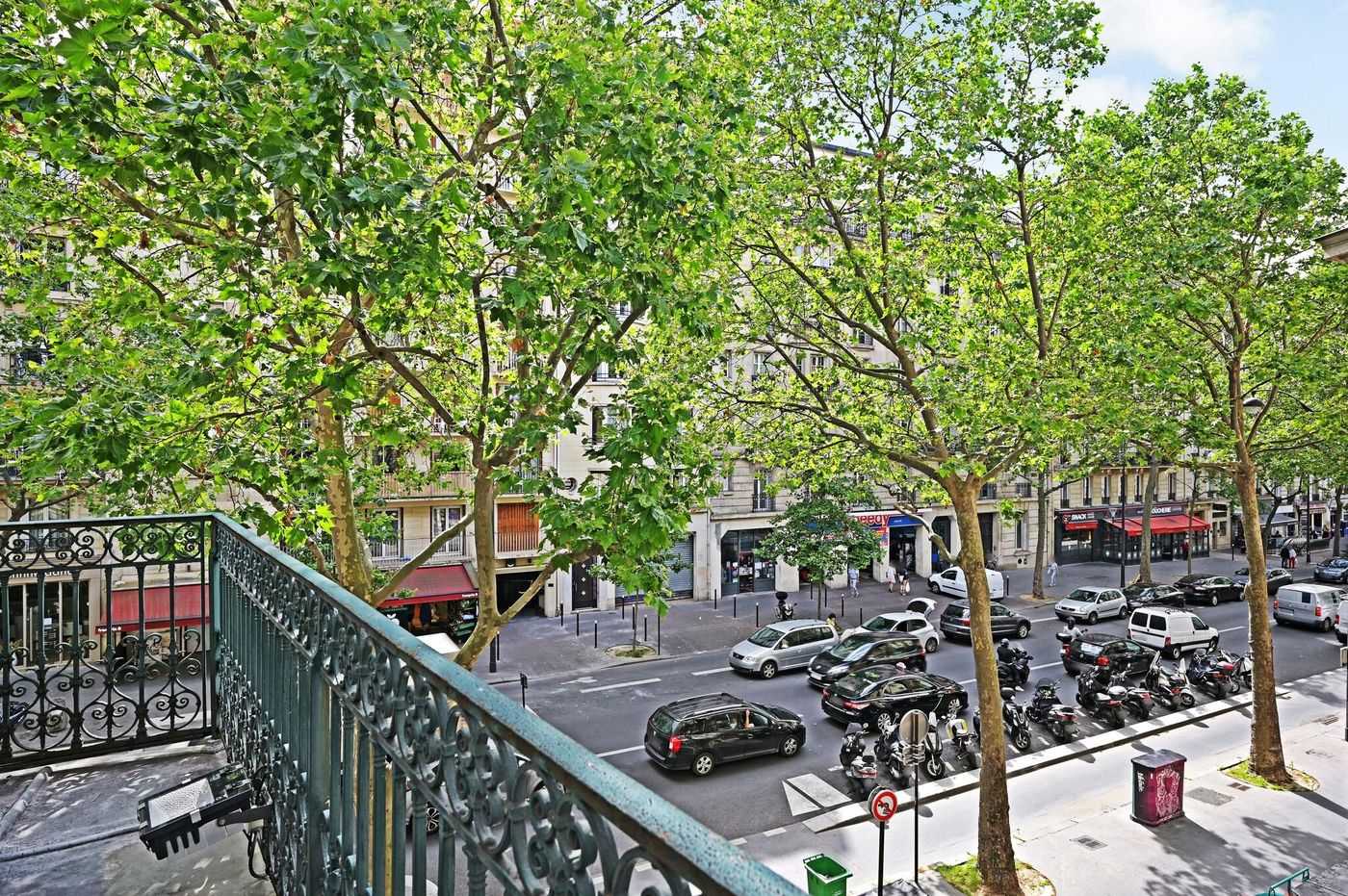 Grand-Hotel-Francais-Room-2