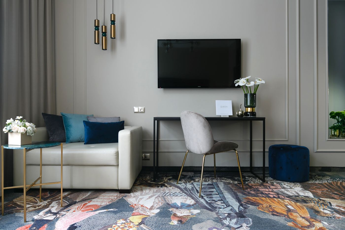 Queen-Boutique-Hotel-Room-13