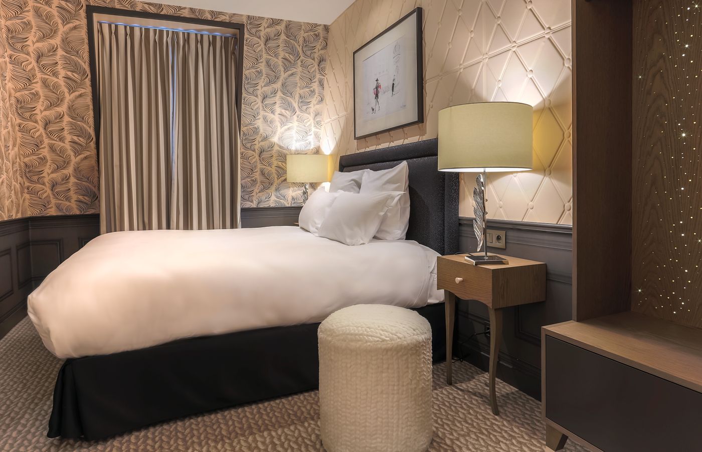 Hotel-La-Parizienne-Room-3