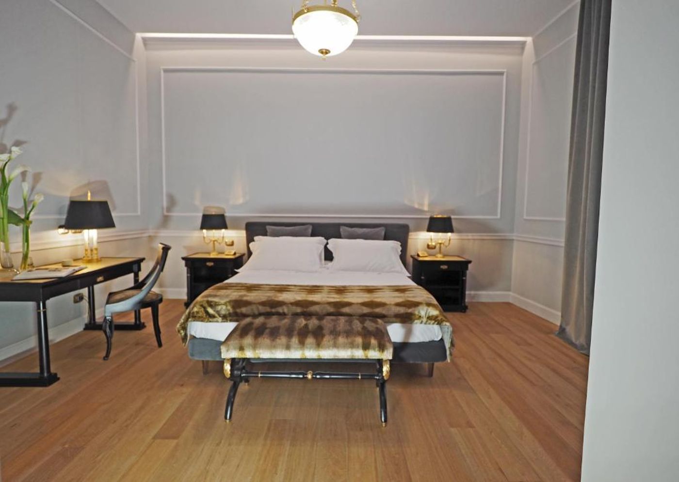 Grand-Hotel-et-des-Palmes-Room-16