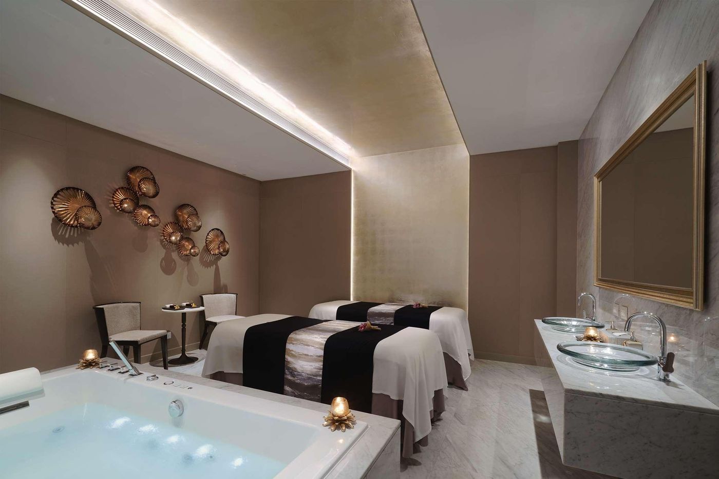 Lancaster-Bangkok-Sports-and-Entertainment-67