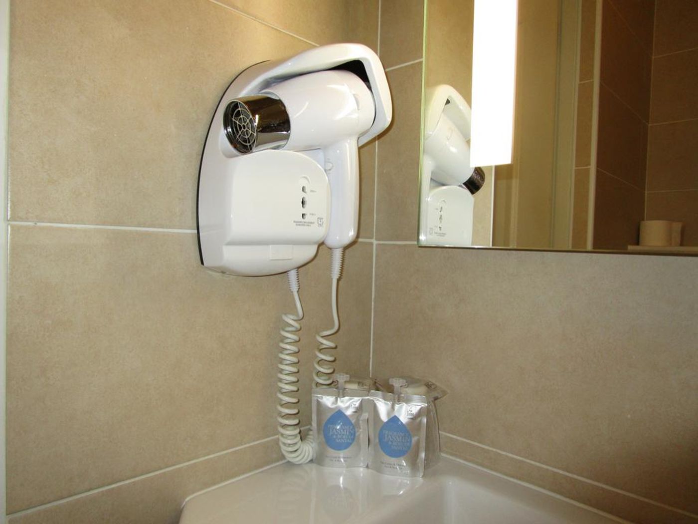 Kyriad Montpellier Centre Antigone - France - MONTPELLIER - Room - 2