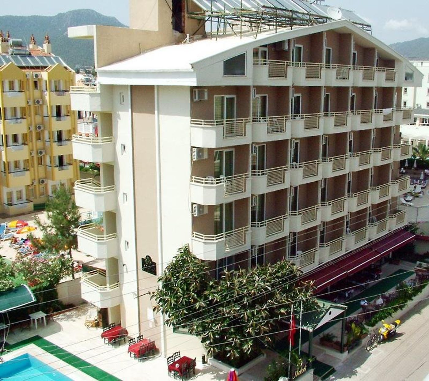 Melodi Hotel