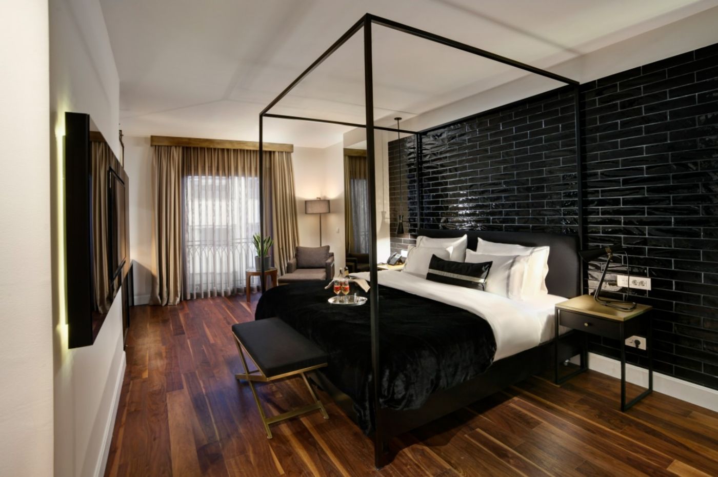 39-KalamIs-Marina-Hotel-Room-25